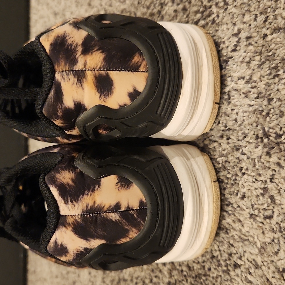 Adidas Torsion SZ 4 Lepeord Print Shoes - Picture 4 of 9